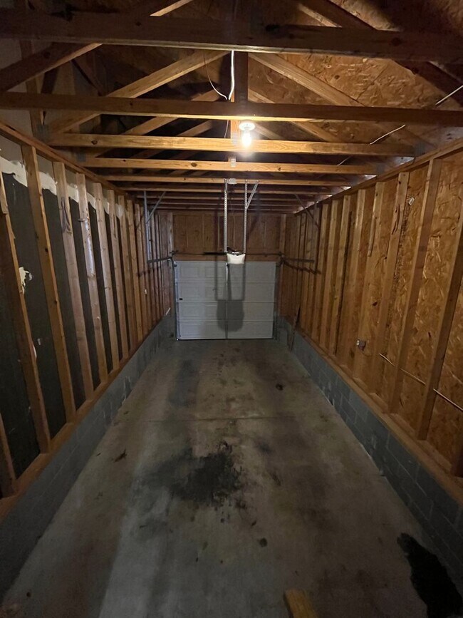 Building Photo - Upper Stone Apartments