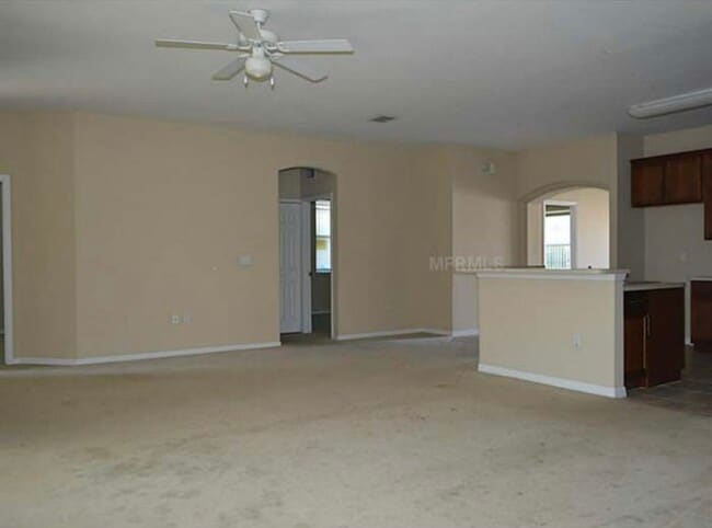 Building Photo - 554 Reddicks Cir