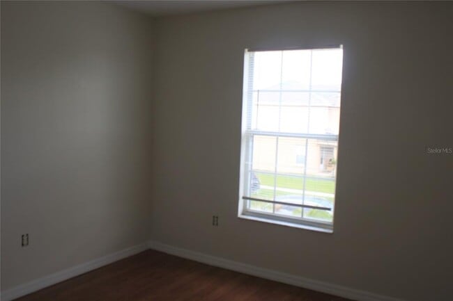 Building Photo - 215 Owenshire Cir