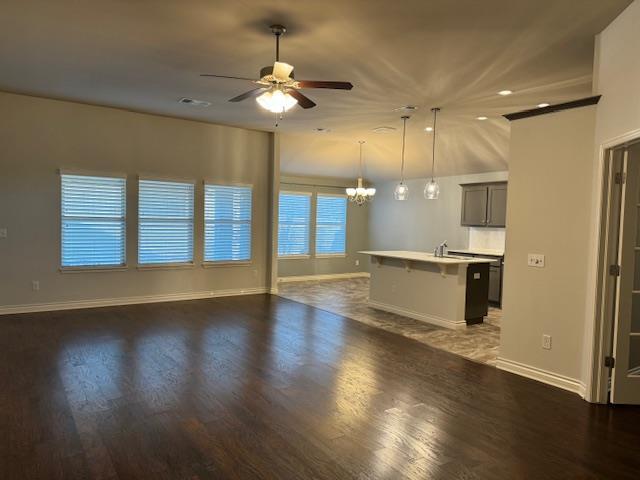 Building Photo - 1007 Eaglerock Ln