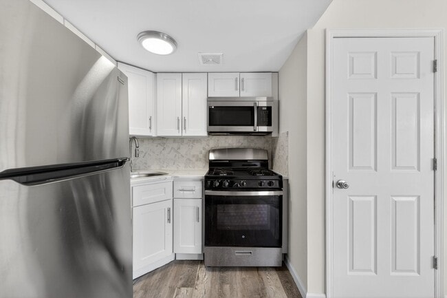 Building Photo - 147-20 226th St