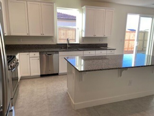 Building Photo - Kiley Ranch Stunner - Close to Everything!