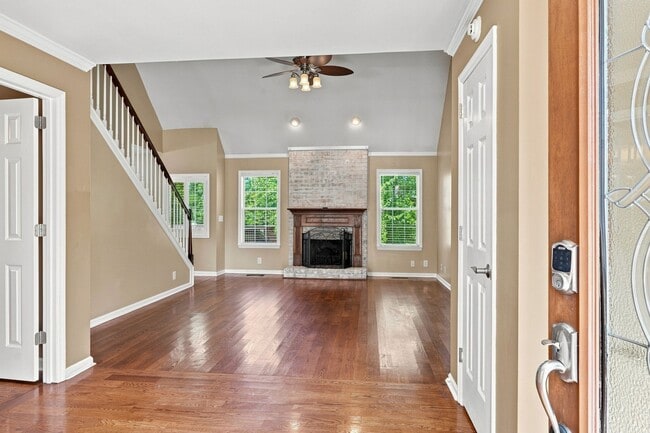 Building Photo - 2908 Caymen Ct
