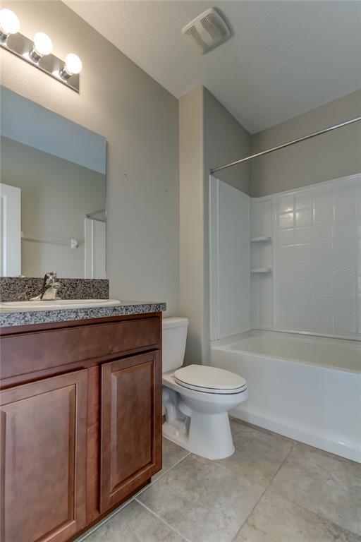 Building Photo - 9648 Sage Creek Dr