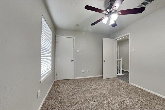 Building Photo - 3615 Darnell Ct