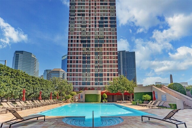 Building Photo - 5110 San Felipe St