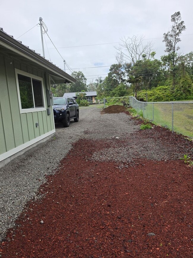 Building Photo - Newly Built 3 Bedroom / 2 Bath Home for Rent in Ainaloa Subdivision