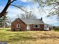 Building Photo - 330 Gilbertsville Rd