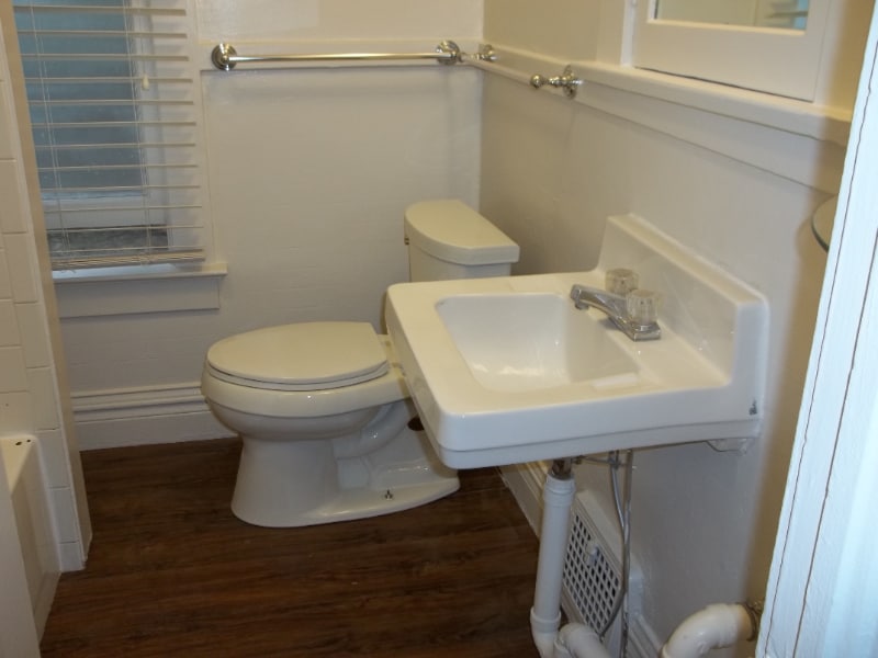 Building Photo - 900 S Pennsylvania St