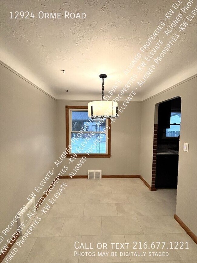 Building Photo - 12924 Orme Rd