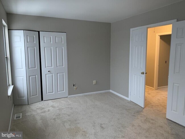 Building Photo - 6327 Prince Way