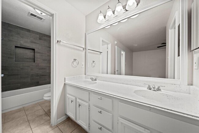 Building Photo - 22123 Birch Valley Dr