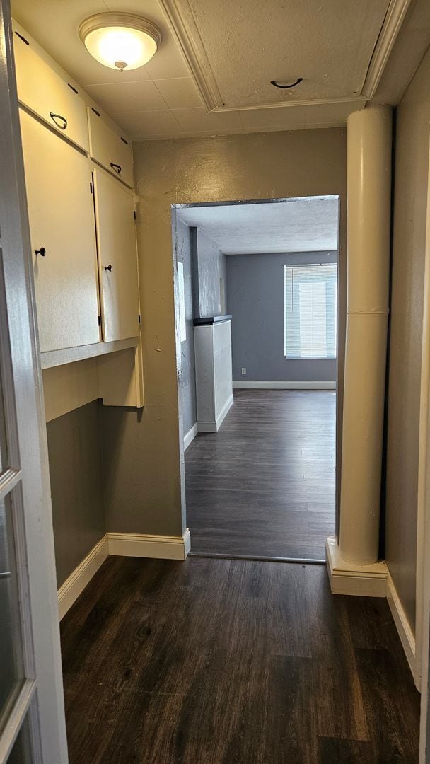 Building Photo - Spacious and privtae duplex in Tacoma