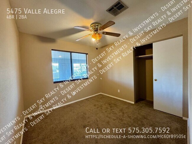 Building Photo - 5475 Valle Alegre