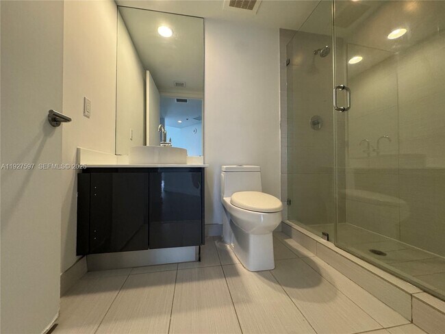 Building Photo - 31 SE 6th St