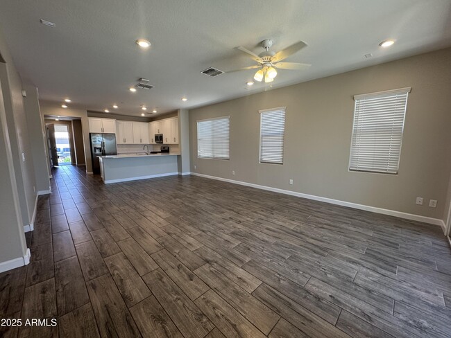 Building Photo - 55 N 197th Dr