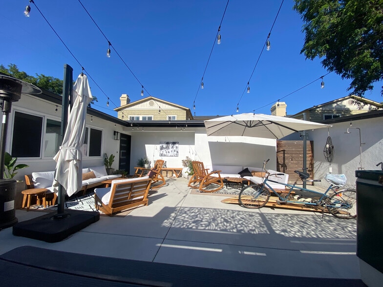 Building Photo - 2009 Warfield Ave