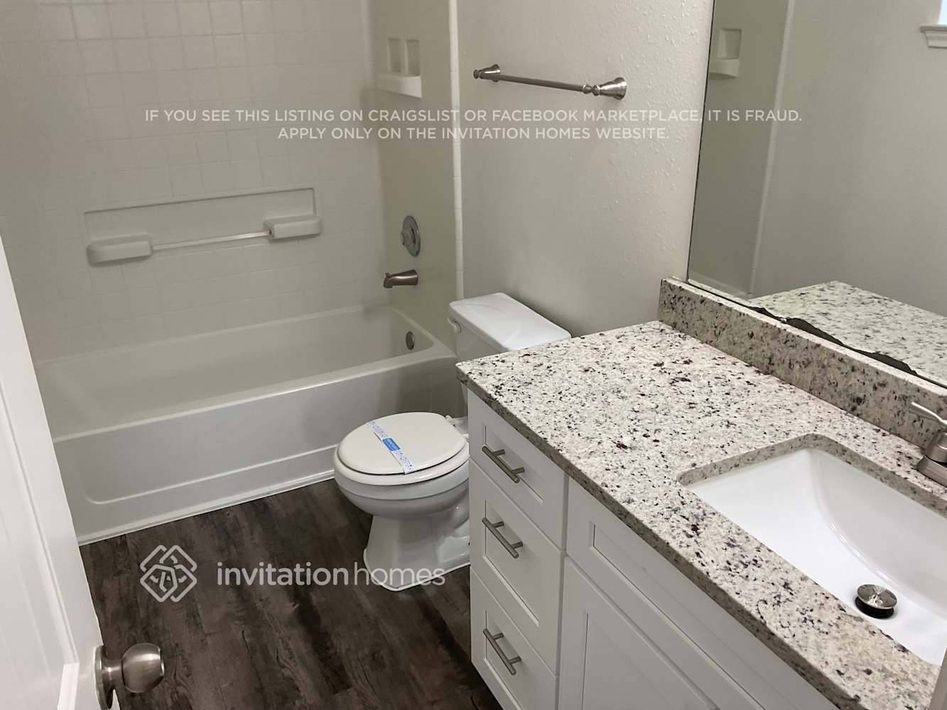 Building Photo - 19126 Sandelford Dr