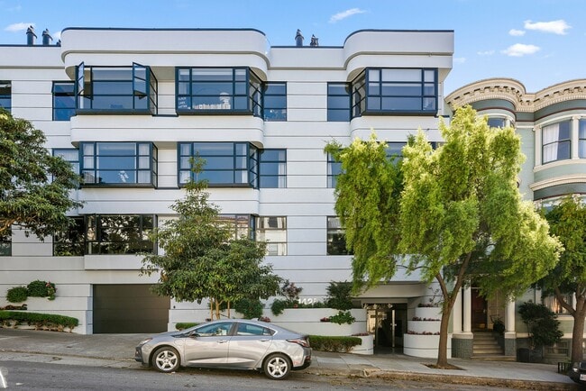 Building Photo - 1425 Vallejo St.
