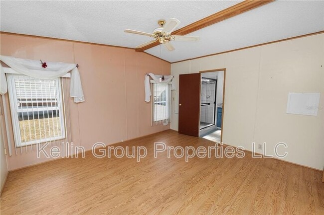 Building Photo - 1706 Fox Hill Dr