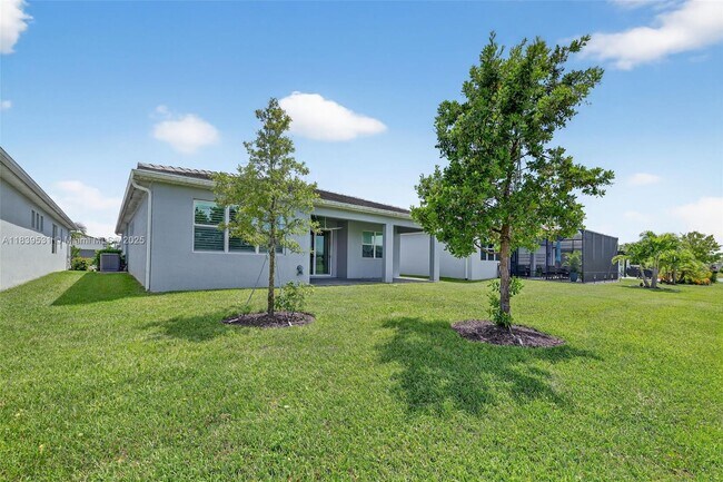 Building Photo - 10407 SW Aquila Wy