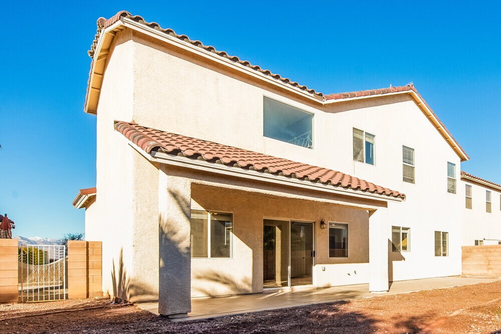 Building Photo - 4034 Warren Rock St