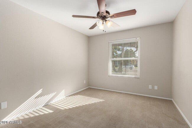 Building Photo - 1874 E Geneva Dr