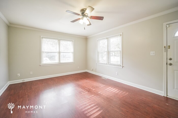 Building Photo - 6197 Castlewood Dr
