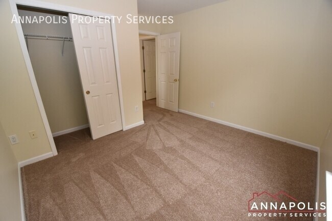 Building Photo - 3759 Glebe Meadow Way