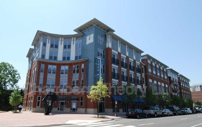 Building Photo - 1800 Wilson Blvd