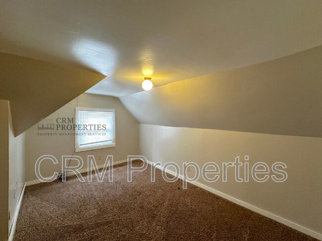 Building Photo - 1519 N Purdum St