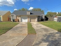 Building Photo - 2453 E Illiana St