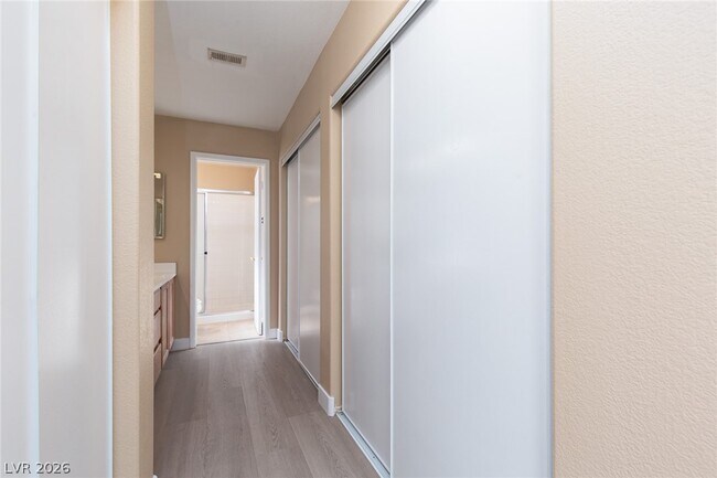 Building Photo - 8348 Granite Peak Ct