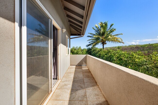 Building Photo - Luxury Living in Kahana Ridge