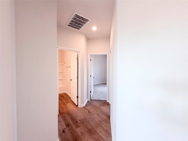 Building Photo - 3410 Brushy Marsh Dr