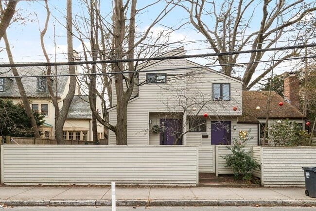 Building Photo - 58 Garden St