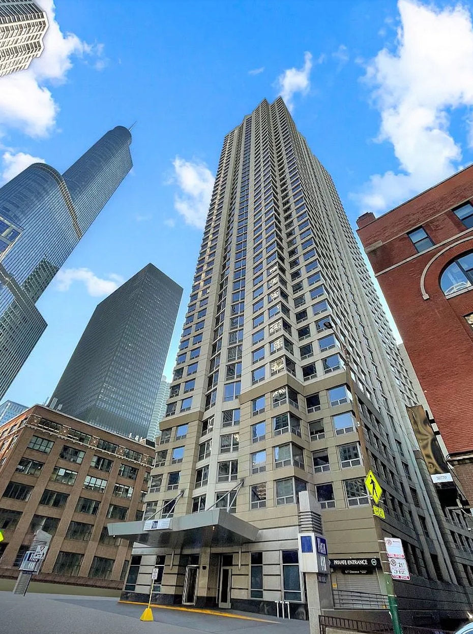 Building Photo - 440 N Wabash Ave