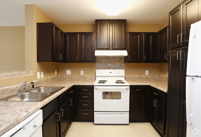 1BR, 1BA- 670 SF- Kitchen - The Grande at Granite Falls-Senior 62+ years