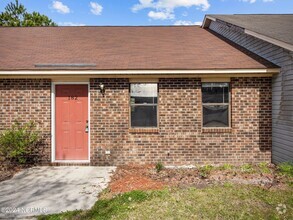 Building Photo - 182 Marlene Dr