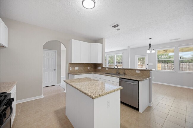 Building Photo - 7447 Oakwood Canyon Dr