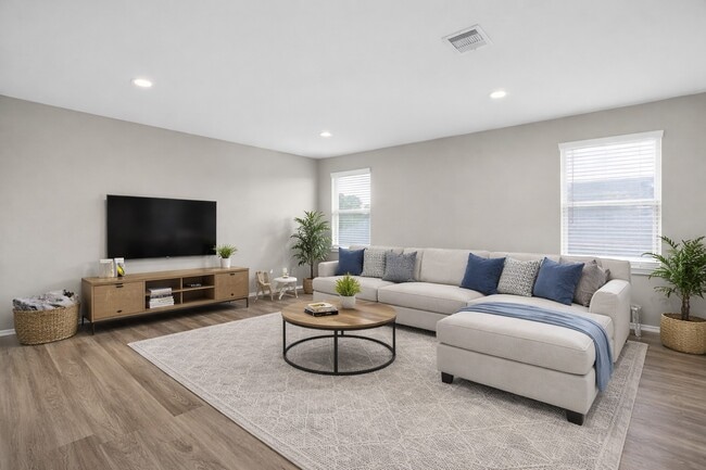 Building Photo - 16817 Pink Wintergreen Dr