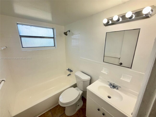 Building Photo - 8262 NE 1st Ave