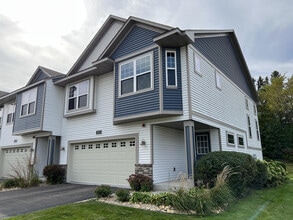 Building Photo - 15212 Maryland Ave