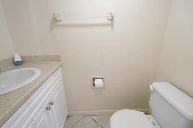 Building Photo - 2016 S 10th St