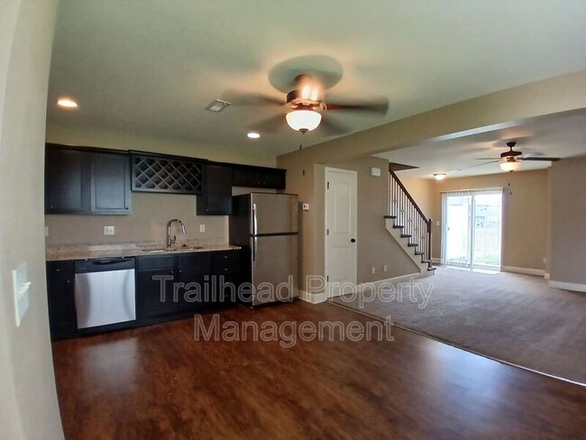 Building Photo - 21616 Westover Ct