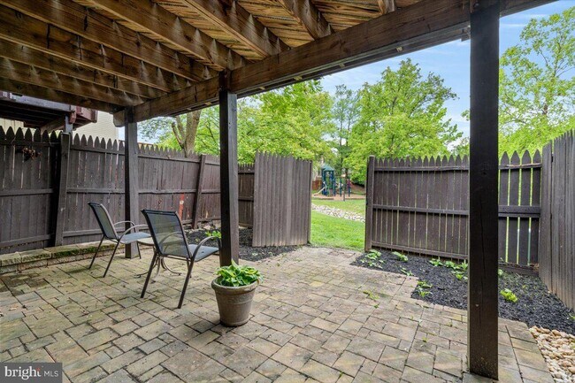 Building Photo - 6562 Sand Wedge Ct