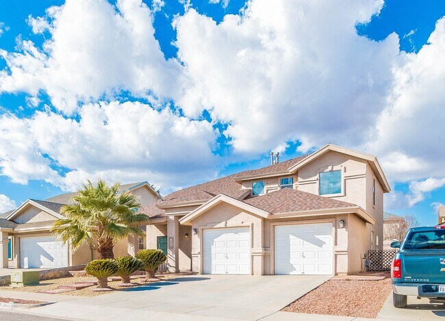 Building Photo - Gorgeous 4 bedroom 2.5 bath home in NorthEast El Paso!!