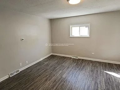 Building Photo - 2522 E 33rd St