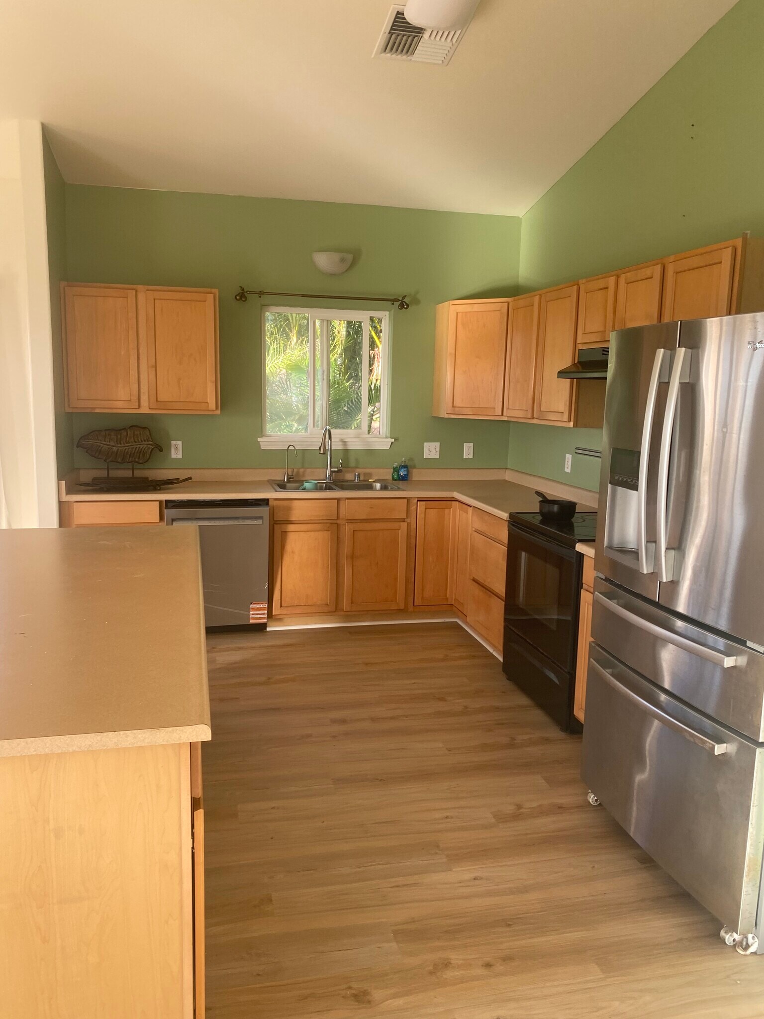 Building Photo - 131 Kahana Makai Rd