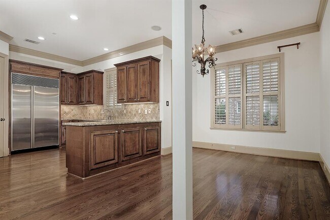 Building Photo - 28 Waterway Ct
